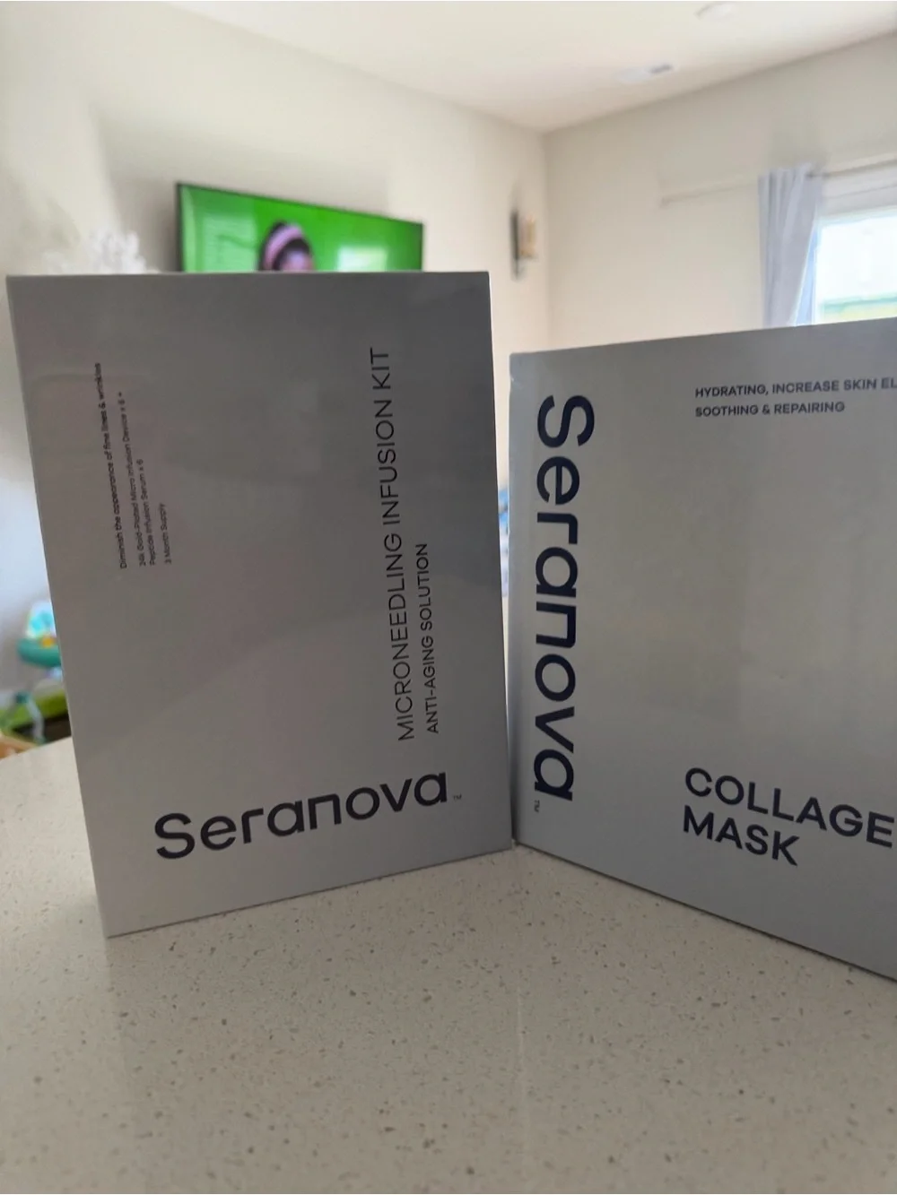 Microneedling Infusion Kit & Collagen Mask — White